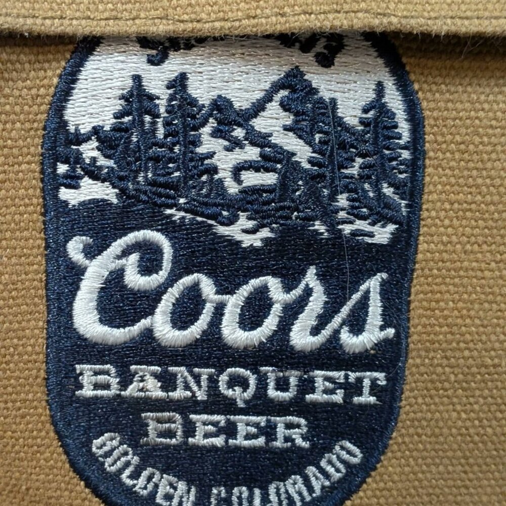 Coors Banquet Promo Backpack Multiple Pockets And Button Up - Picture 5 of 14